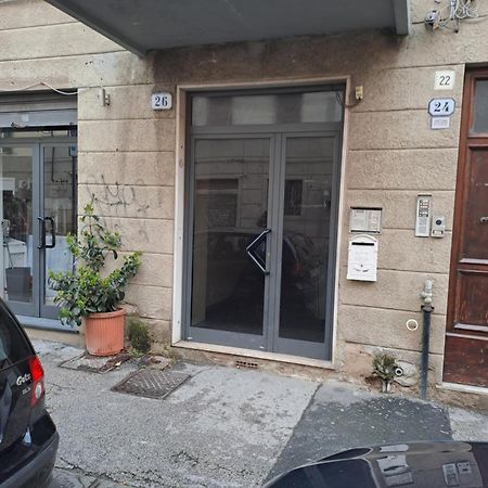 Giappone Inn Flat Livorno Exterior foto